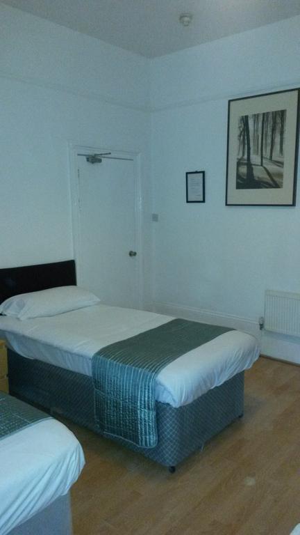 Cedars House Hotel Croydon Værelse billede
