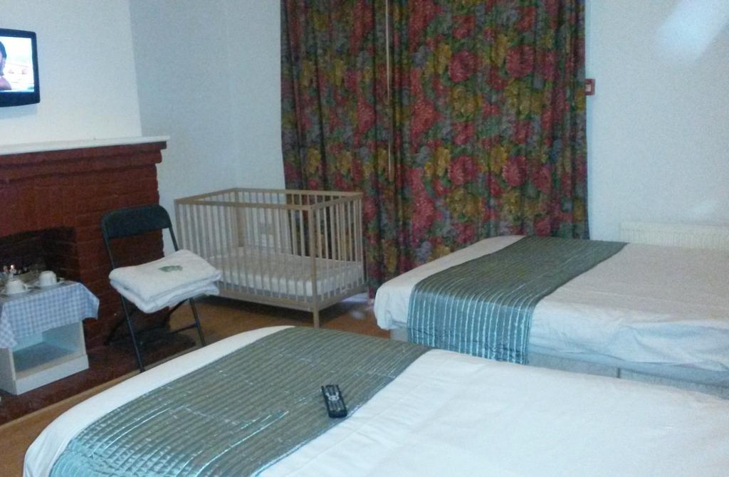 Cedars House Hotel Croydon Værelse billede